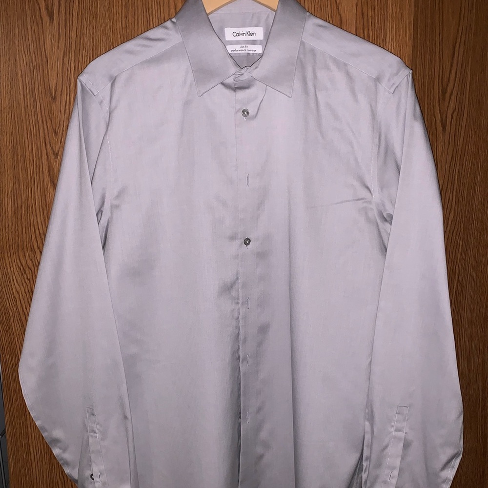 men’s dress shirt